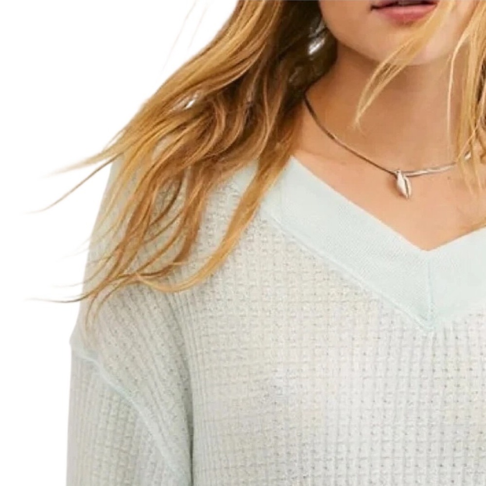 We The Free Free People Cream Waffle Knit‎ Thermal V-Neck Oversized Top XS